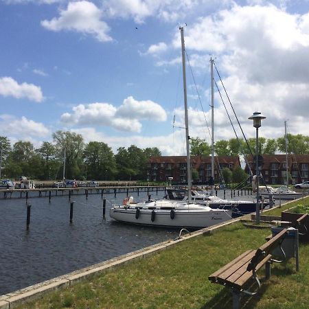 Blick Auf Yachthafen An Der Ostsee อึคเคอร์มึนเดอ ภายนอก รูปภาพ